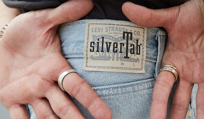 levis-silvertab-2022