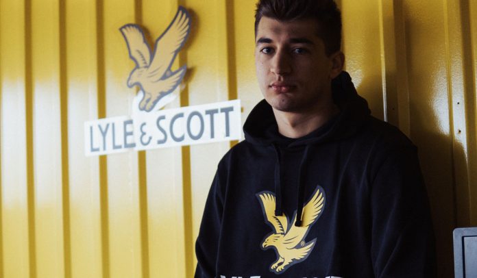 Lyle&Scott-(2)