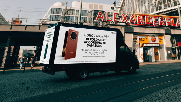 HONOR-Sam-Sung_Alexanderplatz